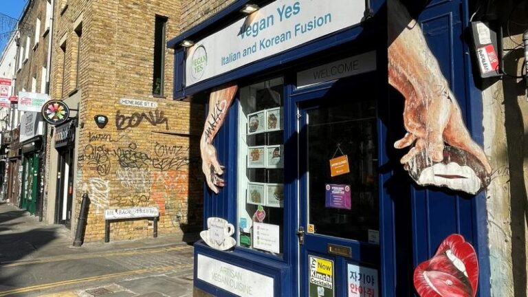 Storefront shot of Vegan Yes in London