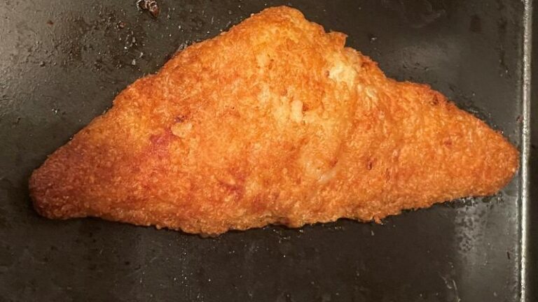 Full-size photo of a cooked Harry Ramsden’s jumbo fish fillet