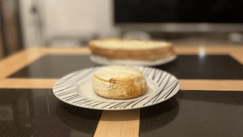 Honestly Tasty Shamembert on a plate with bread in the background